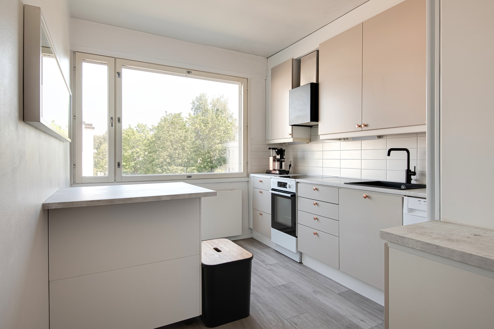 Mäkitorpantie 11, Helsinki (Oulunkylä), Kuva 8