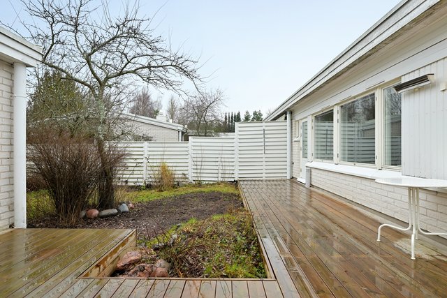 Tietäjäntie 17, Espoo (Pohjois-Tapiola), Kuva 22, esikatselu