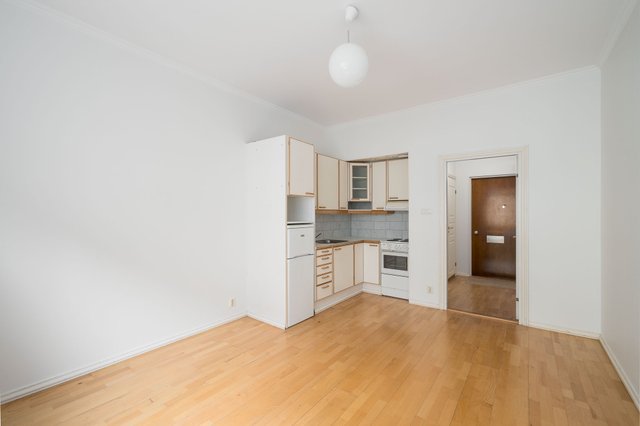 Pietarinkatu 15, Helsinki (Ullanlinna), Kuva 6, esikatselu