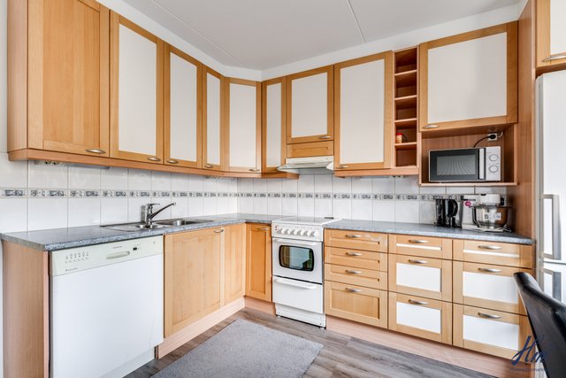 Raatimiehenpolku 12 A, 20750 Turku 7