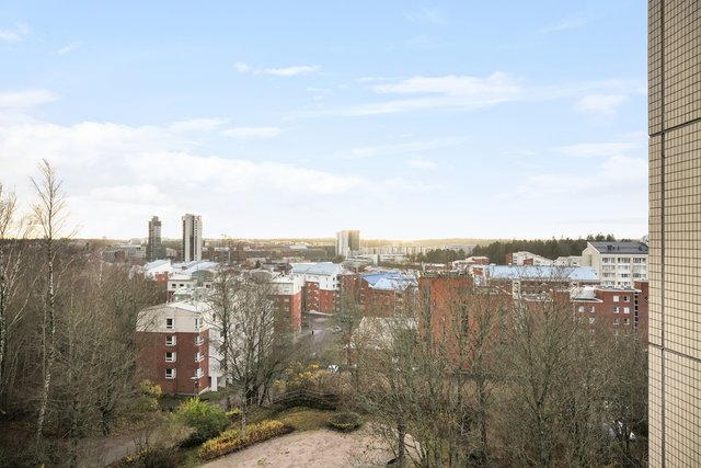 Ajurinmäki 5, Espoo (Leppävaara), Kuva 3, esikatselu