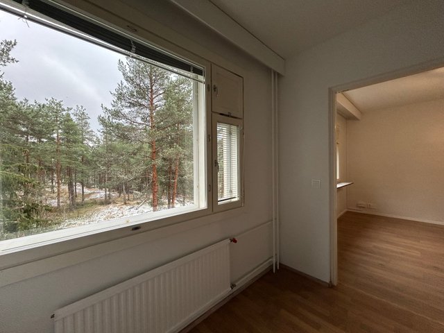 Laajavuorenrinne 5, Vantaa (Martinlaakso), Kuva 8, esikatselu