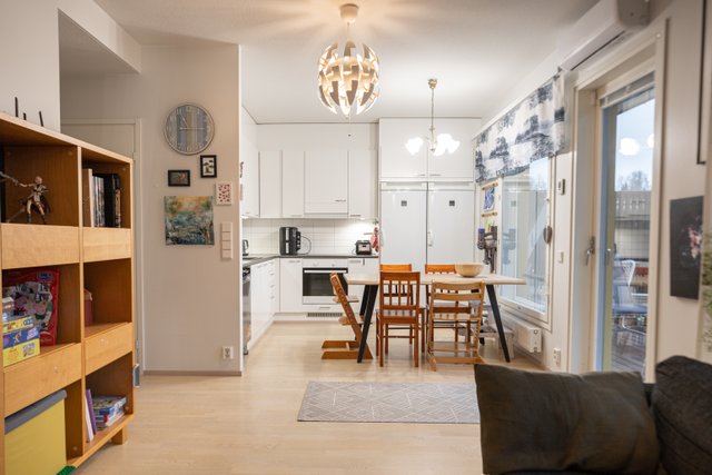 Kokinpellonraitti 4, Tampere (Vuores), Kuva 1, esikatselu