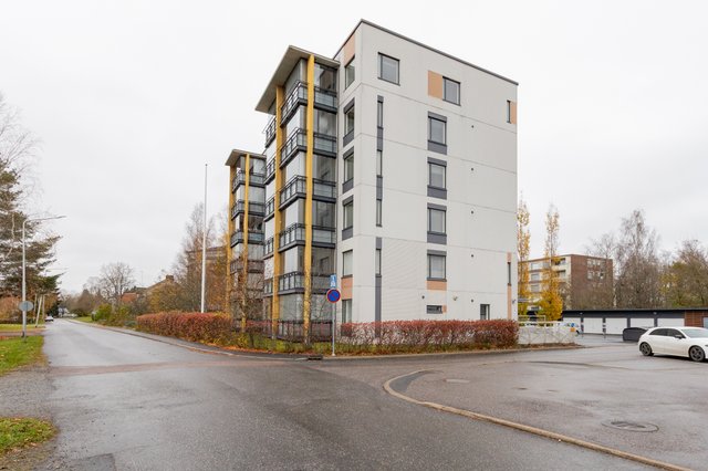 Mustanportintie 10 As