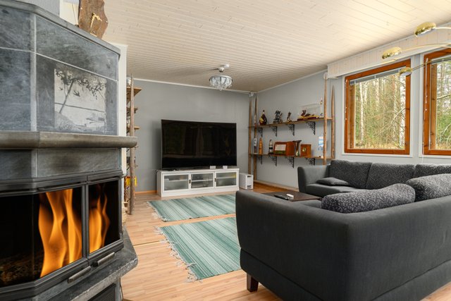 Naulapolku 6, Karkkila (Toivike), Kuva 2, esikatselu