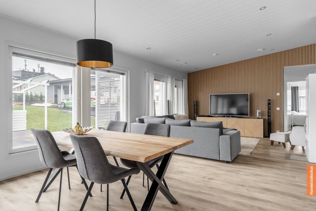 Tikkaajankatu 4, Turku (Yli-Maaria), Kuva 12, esikatselu