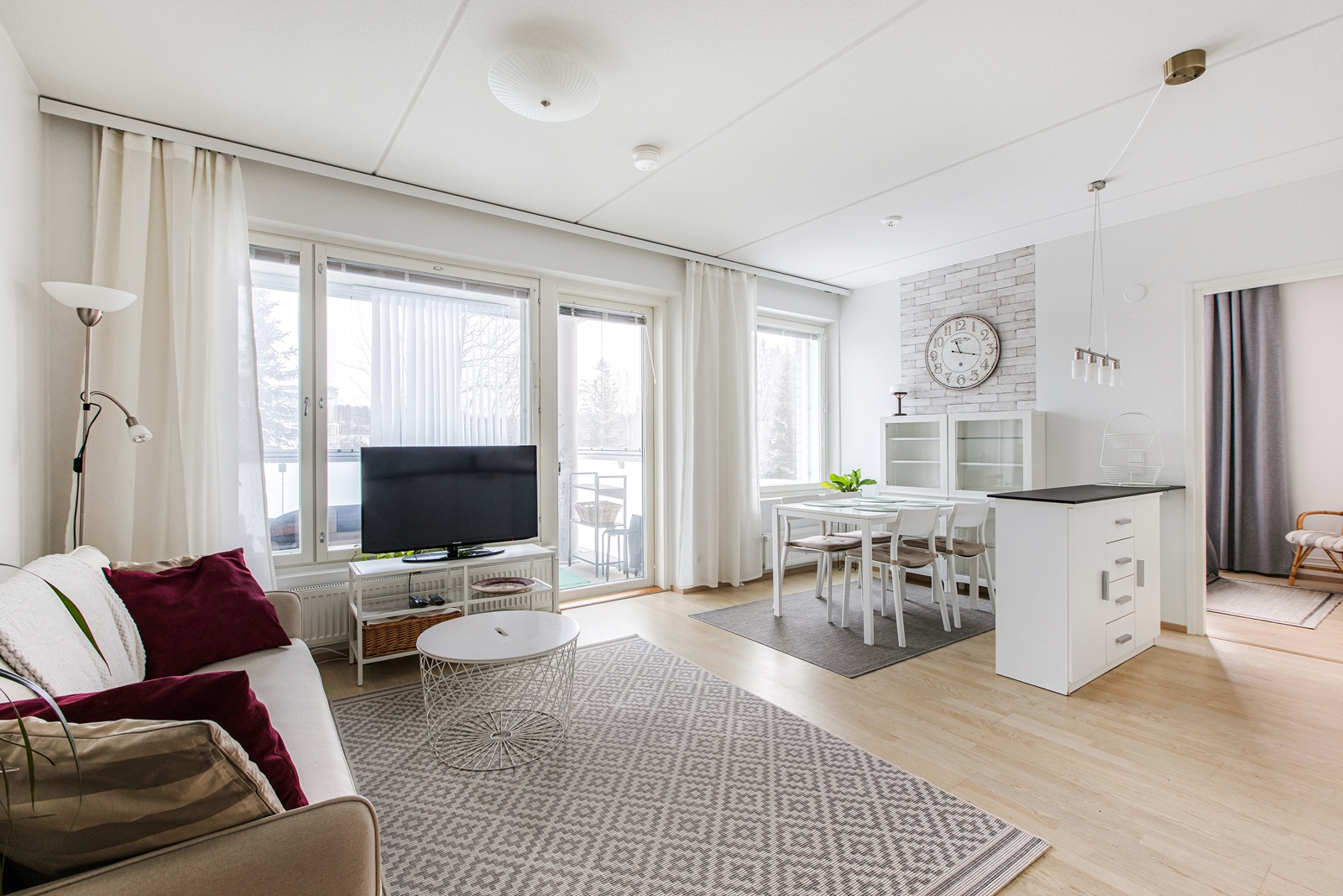 Kuusiniementie 21, Espoo (Viherkallio, Viherlaakso), Kuva 2