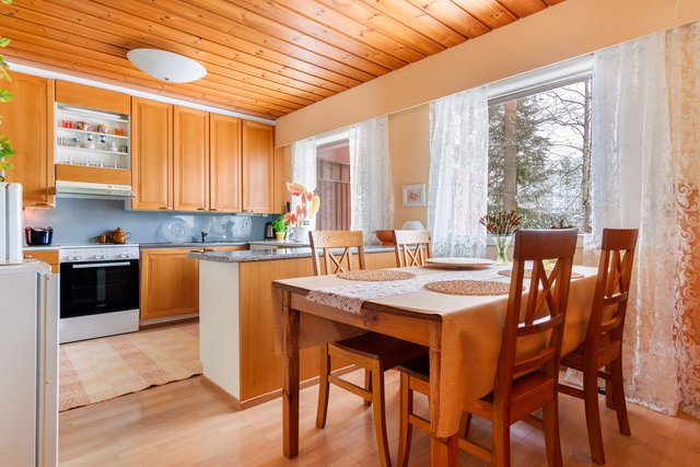 Koivikkotie 5, Parola (Parola), Kuva 3, esikatselu