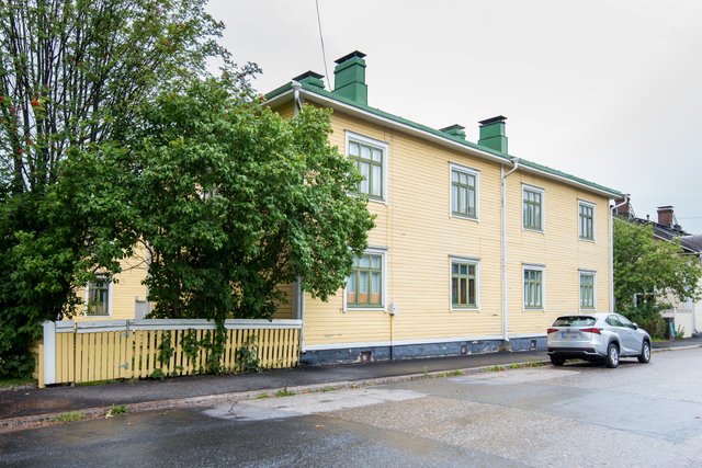 Pitkänlahdenkatu 8 A
