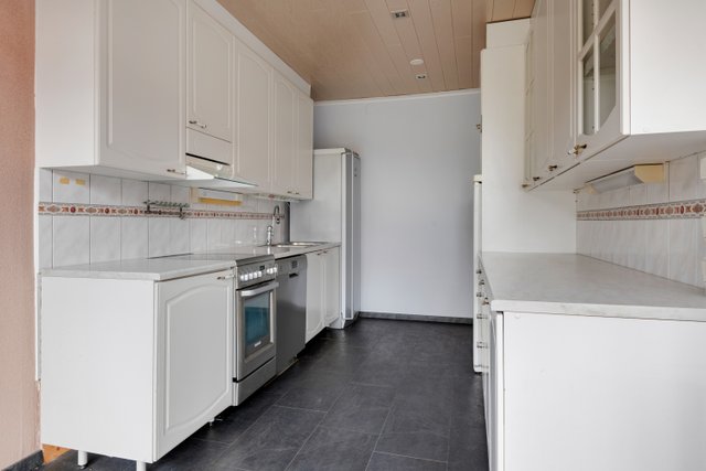 Keltamotie 6, Vantaa (Tikkurila), Kuva 5, esikatselu