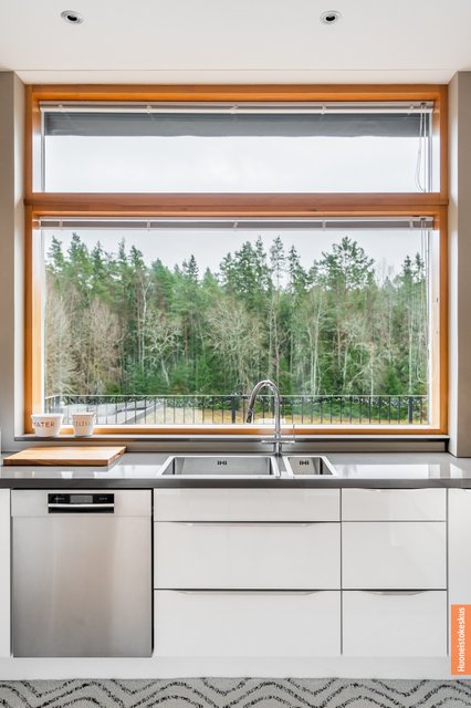 Niemenloukkaantie 36, Turku (Hirvensalo), Kuva 4, esikatselu