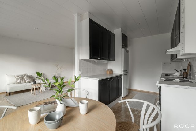 Lasinpuhaltajankatu 10