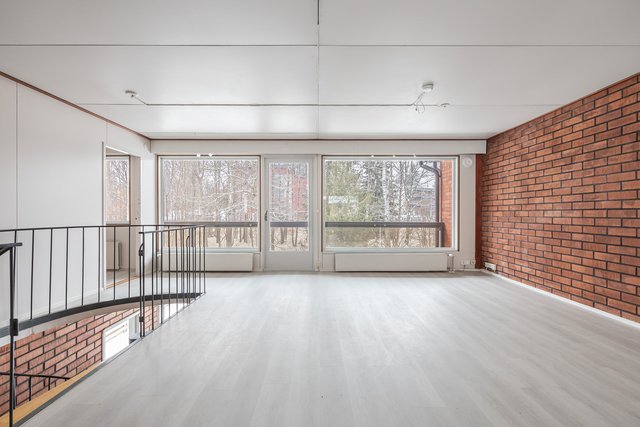 Kylätie, Kauniainen (1. kaupunginosa), Kuva 1, esikatselu