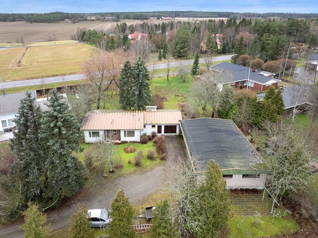 Piilipuunkuja 9, 21410 Lieto 24