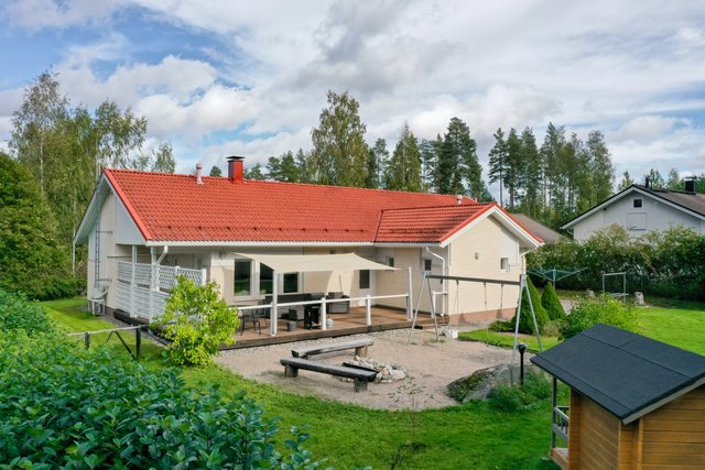Kivirinteentie 21