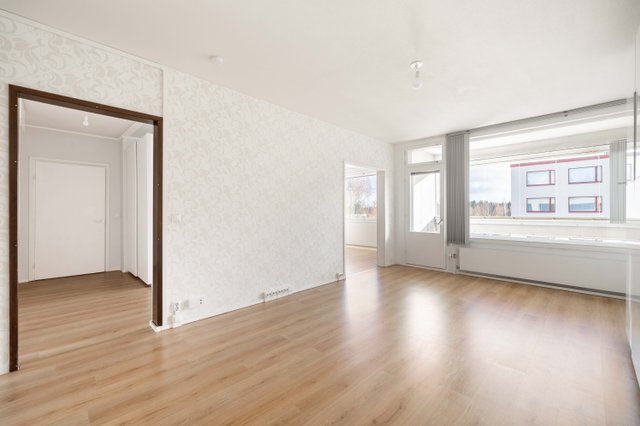 Nuijatie 4, Vantaa (Rajatorppa), Kuva 9, esikatselu