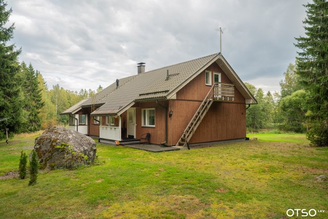 Pikkukirrintie 16
