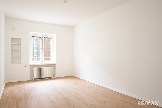 Töölöntorinkatu 5 A