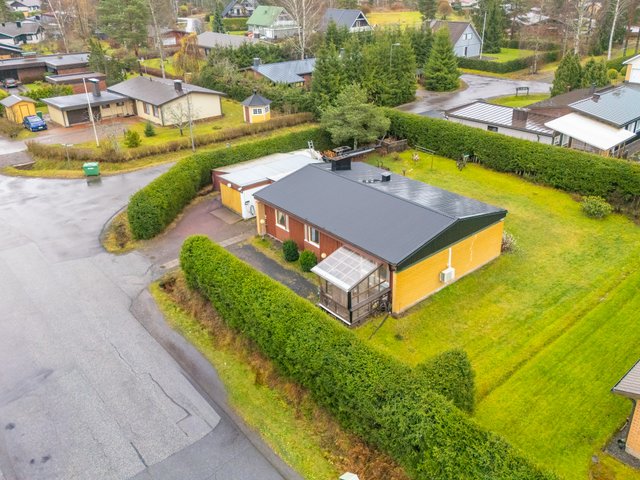 Hirvitie 15, Somero (Lamminiemi), Kuva 1, esikatselu