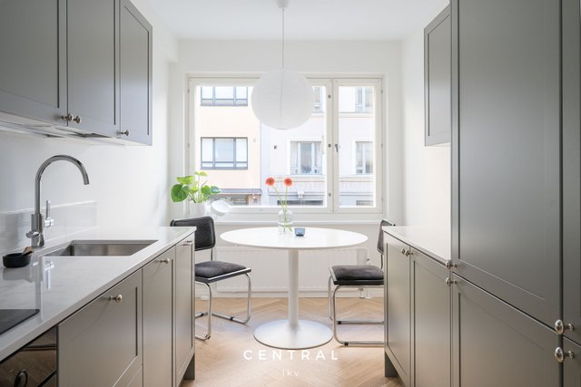 Pietarinkatu 12 A
