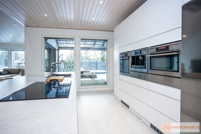 Hallakorvenkatu 10, Kuopio (Rautaniemi), Kuva 10, esikatselu