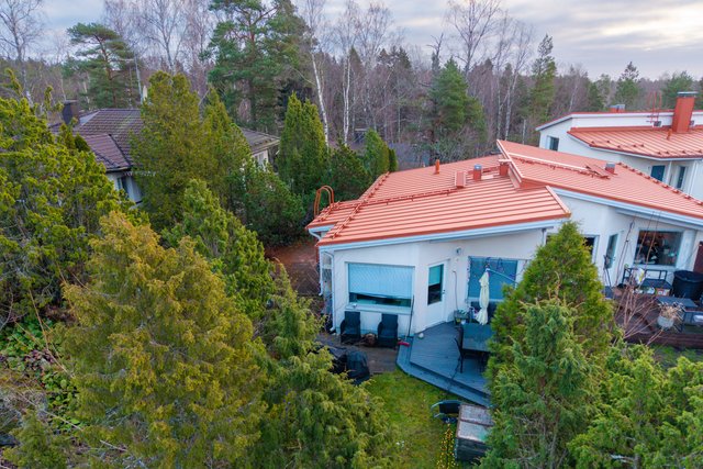 Hannusjärvenmäki 6