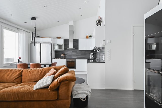 Kuusennäreenkatu 10 B