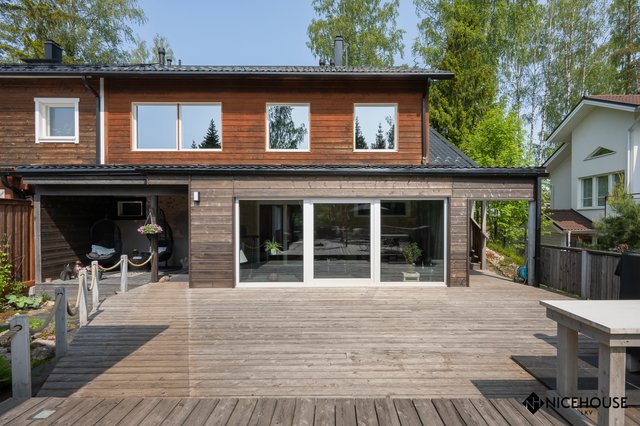 Heinäsirkantie 10b