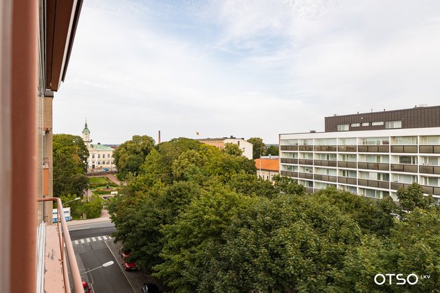 Pohjoispuisto 3 B