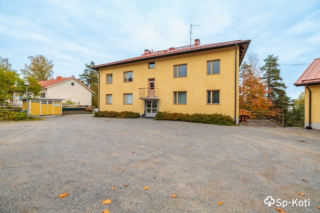 Yrjönkatu 22 B
