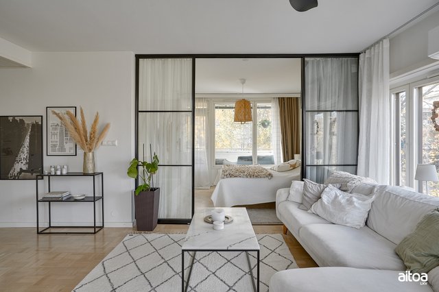 Eteläpuistokatu 7 A