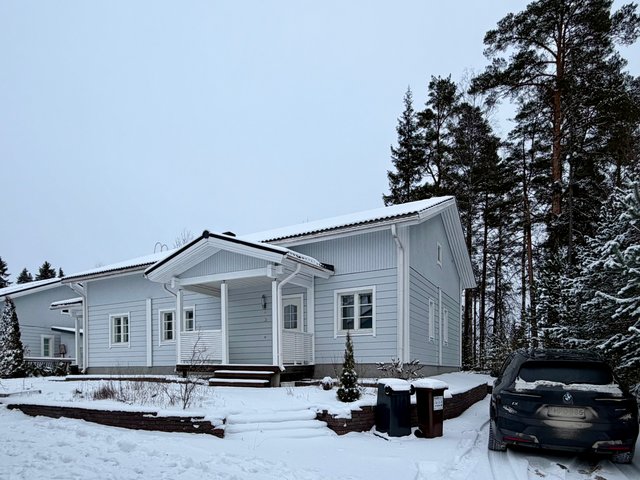 Metsäkalliontie 13 A