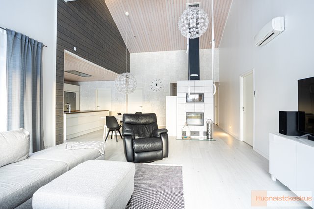 Hallakorvenkatu 10, Kuopio (Rautaniemi), Kuva 6, esikatselu