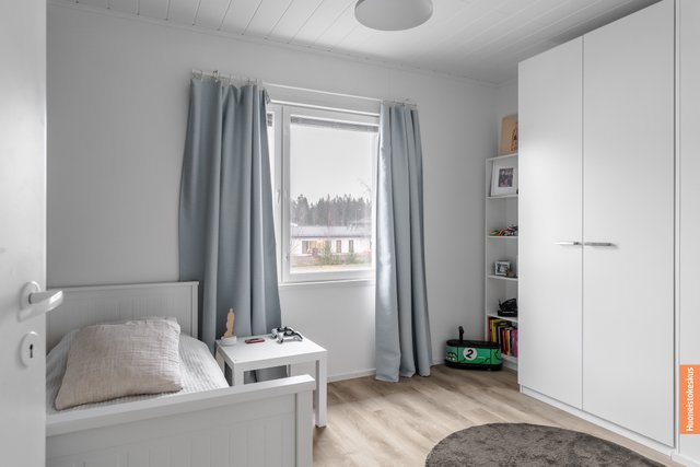 Tikkaajankatu 4, Turku (Yli-Maaria), Kuva 16, esikatselu