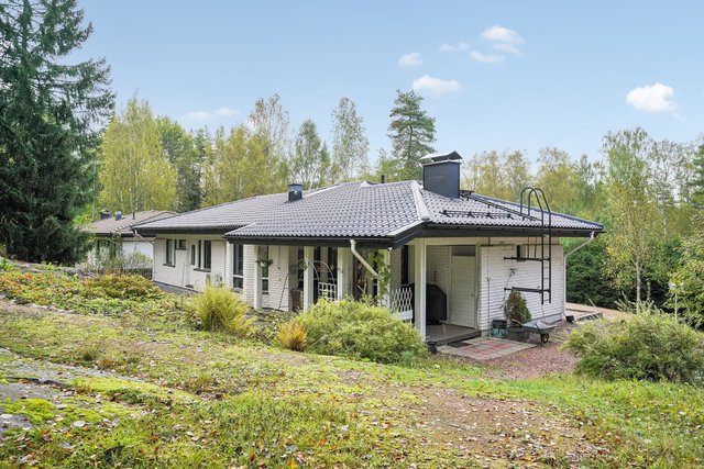 Eteläinen Laversintie 6-8