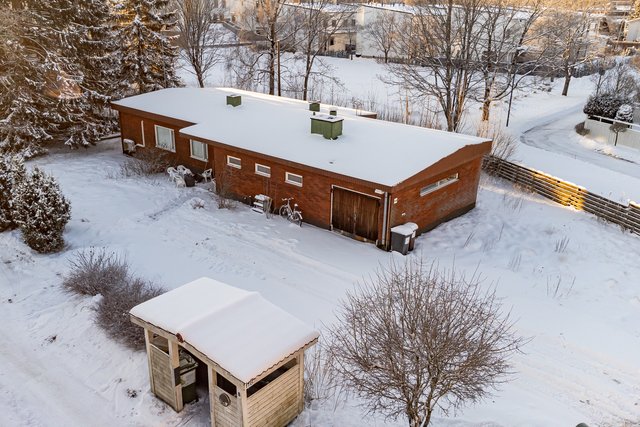 Haltijatontuntie 11a