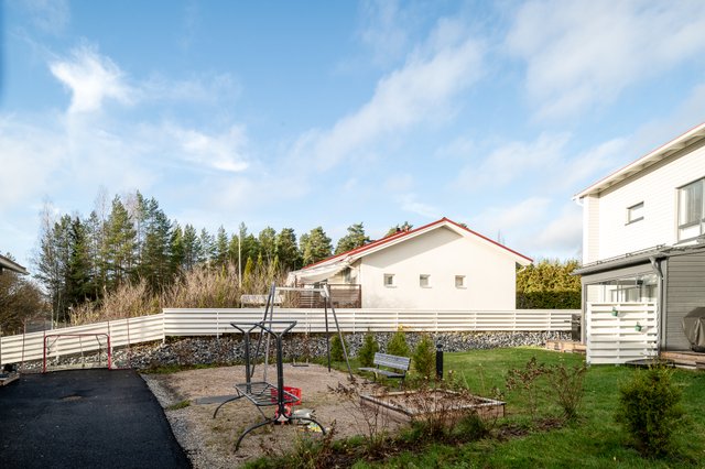 Peikkoahonpolku 2, Kuopio (Saaristokaupunki), Kuva 33, esikatselu