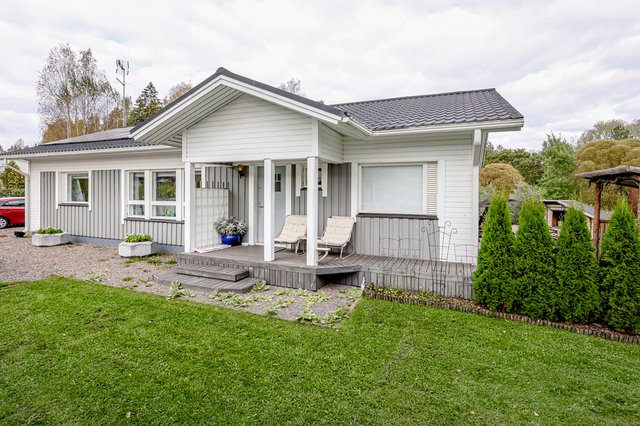 Kaivopolku 9