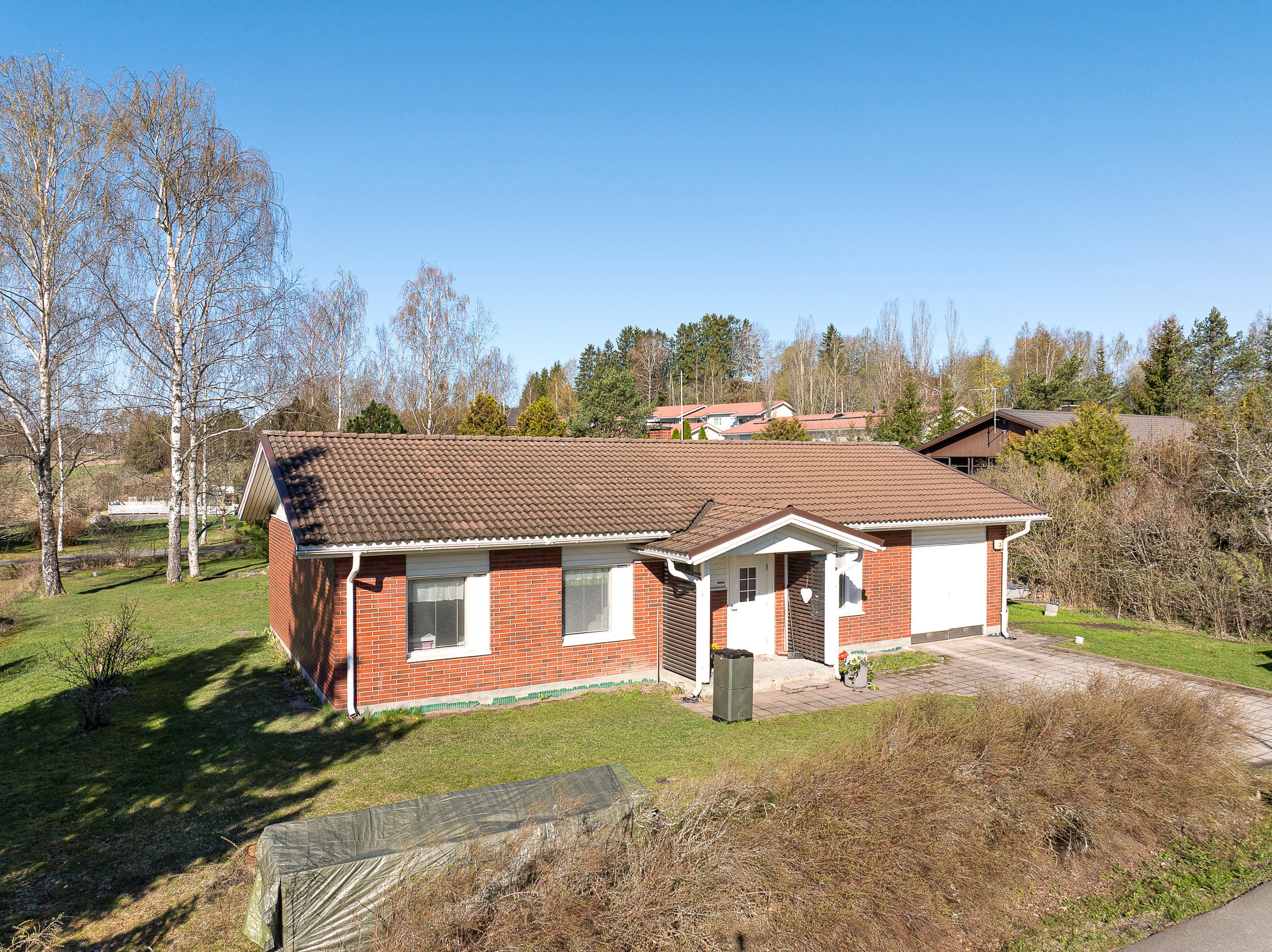 Tiitusmäenkuja 3, 21500 Piikkiö