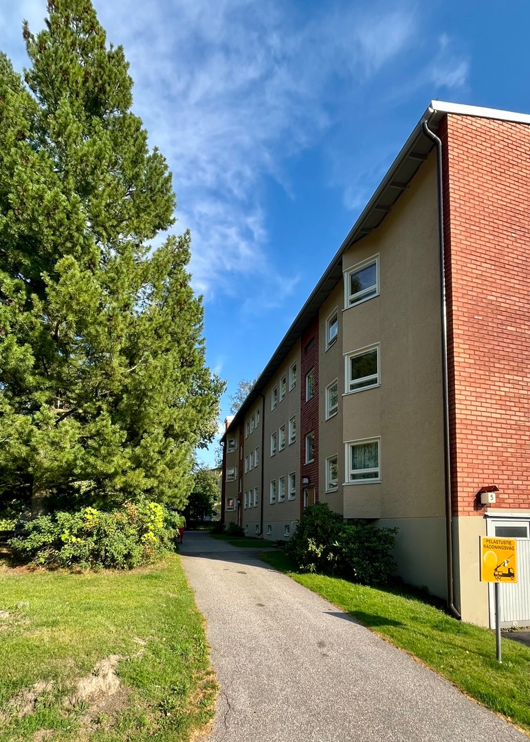 Myydään | Roihuvuorentie 5, Helsinki 00820 | 2 H+k | RE/MAX Casa Alto