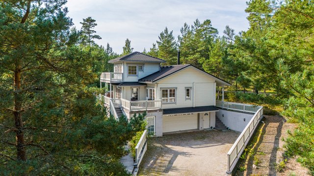 Sandvikeninranta 15