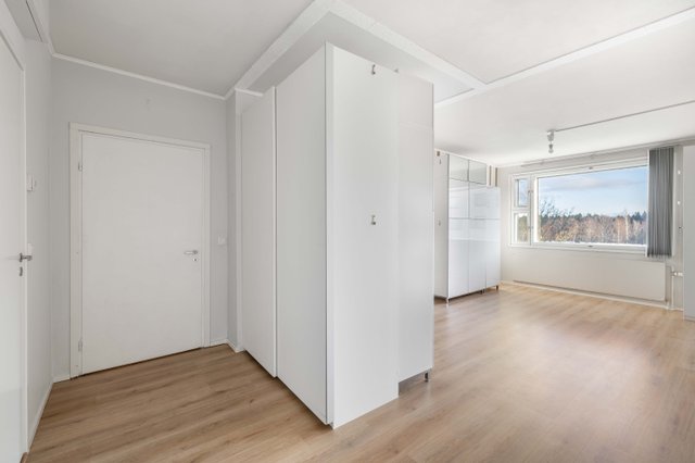 Nuijatie 4, Vantaa (Rajatorppa), Kuva 10, esikatselu