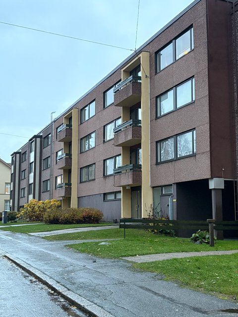 Pitkänlahdenkatu 16 A