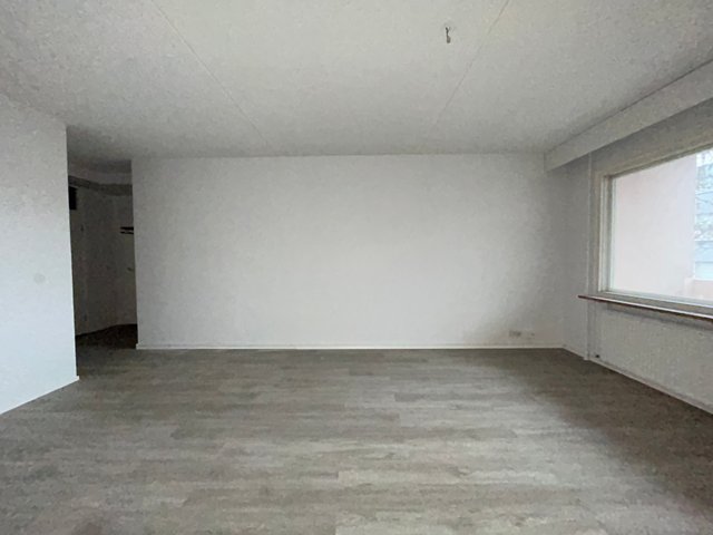 Laajaniityntie 8, Vantaa (Martinlaakso), Kuva 8, esikatselu