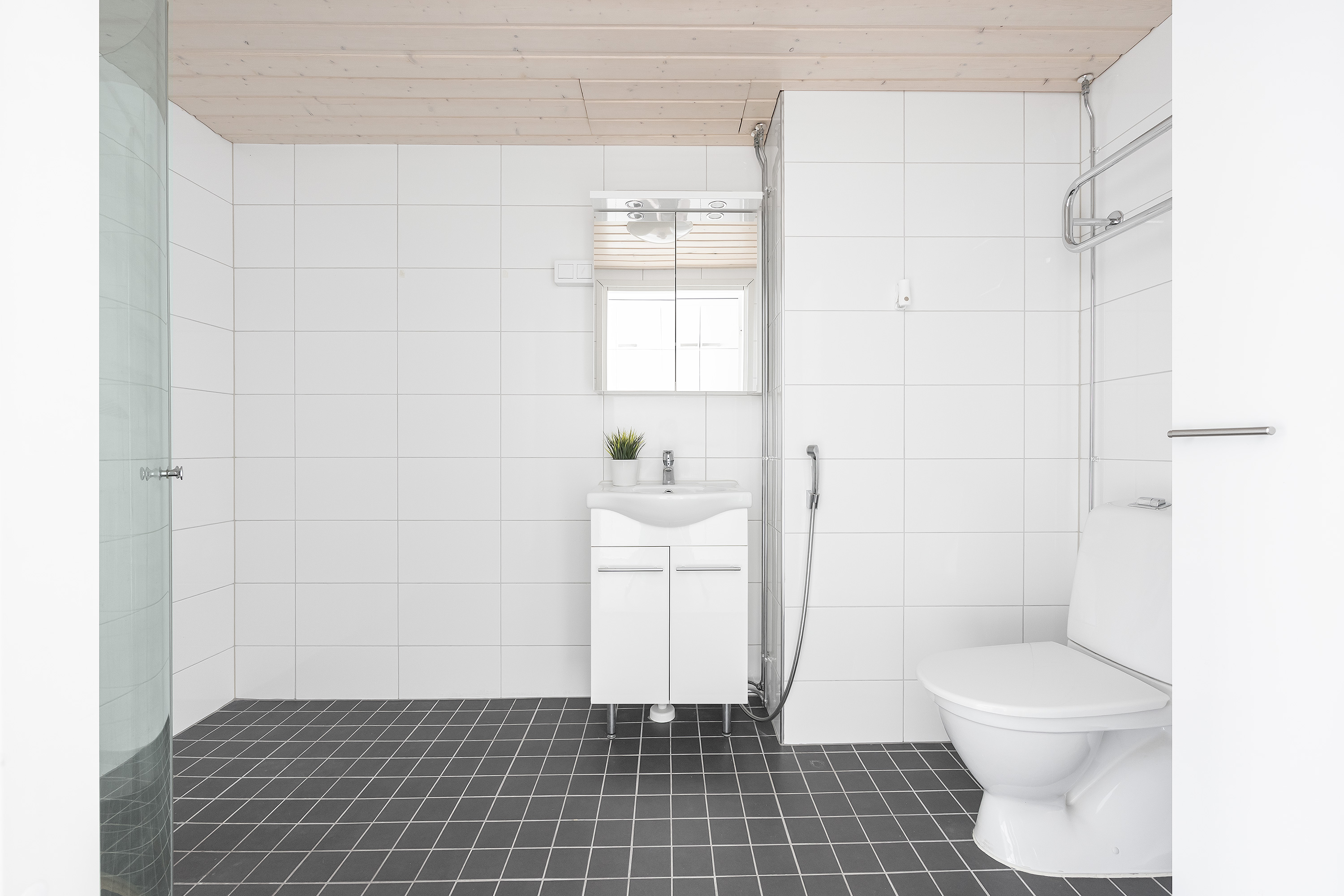 Venevalkamantie 9, Kauniainen (7. kaupunginosa), Kuva 7