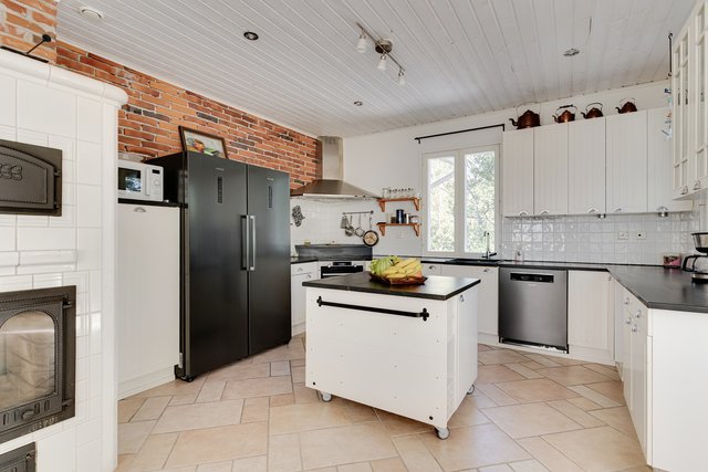 Kölitie 18, Helsinki (Hevossalmi, Laajasalo), Kuva 13, esikatselu