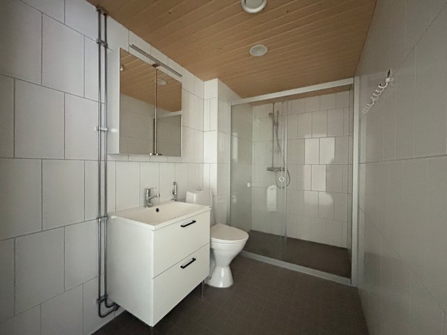 Vehkapolku 10, Vantaa (Tikkurila), Kuva 4, esikatselu