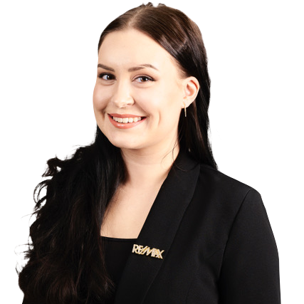 Emilia Saarinen - Kiinteistönvälittäjä LKV, KiLAT