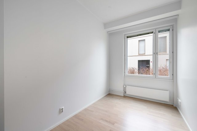 Taidemaalarinkatu 3, Helsinki (Kuninkaantammi), Kuva 12, esikatselu