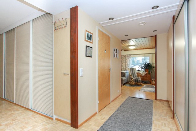 Vipusentie 9, Hyvinkää (Vehkoja), Kuva 14, esikatselu